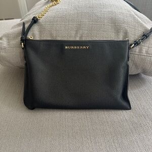 Burberry crossbody pebbled leather purse